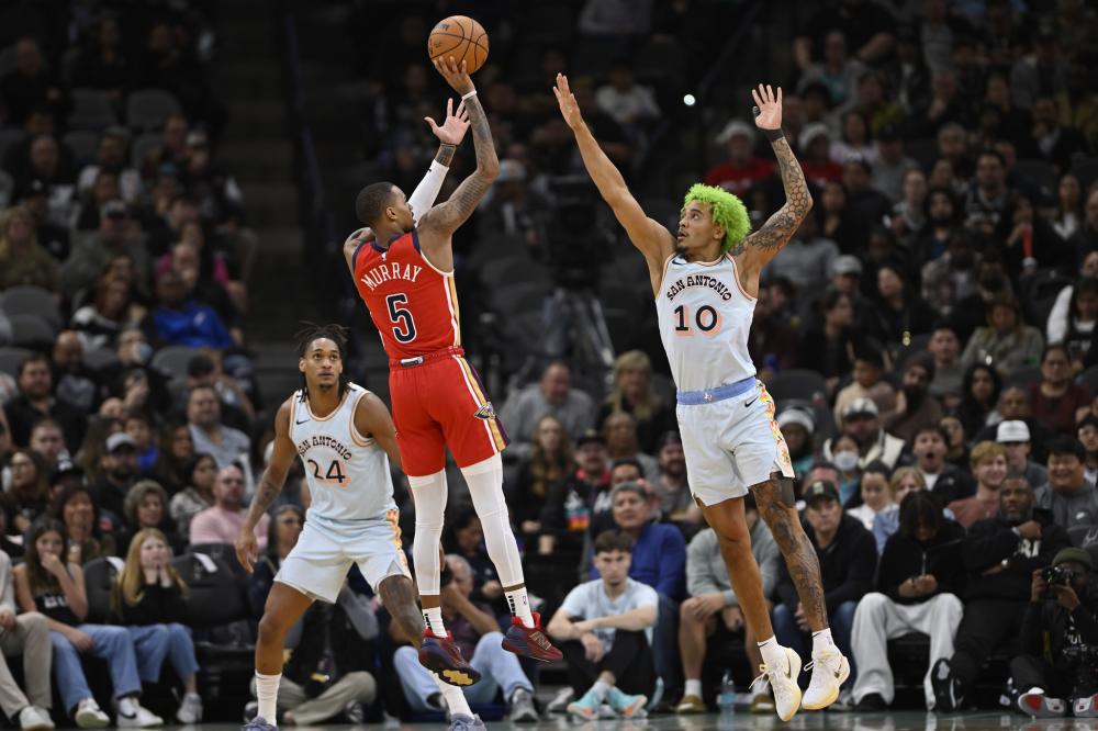 卡马文加兼 卡马文加兼